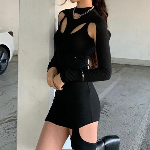 แฟชั่นเสื้อขาด