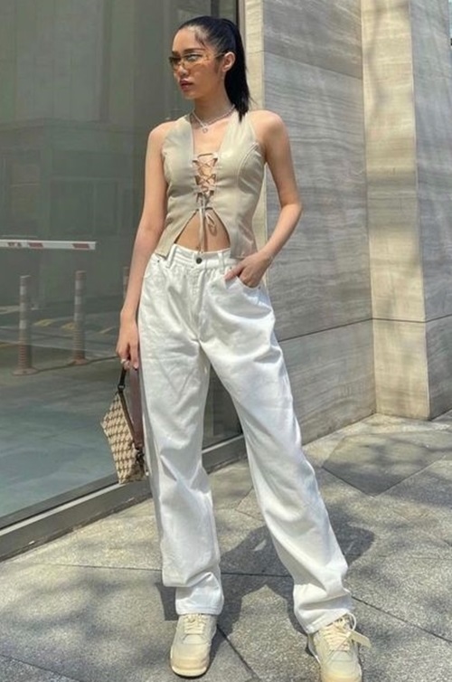 แฟชั่นเสื้อขาด