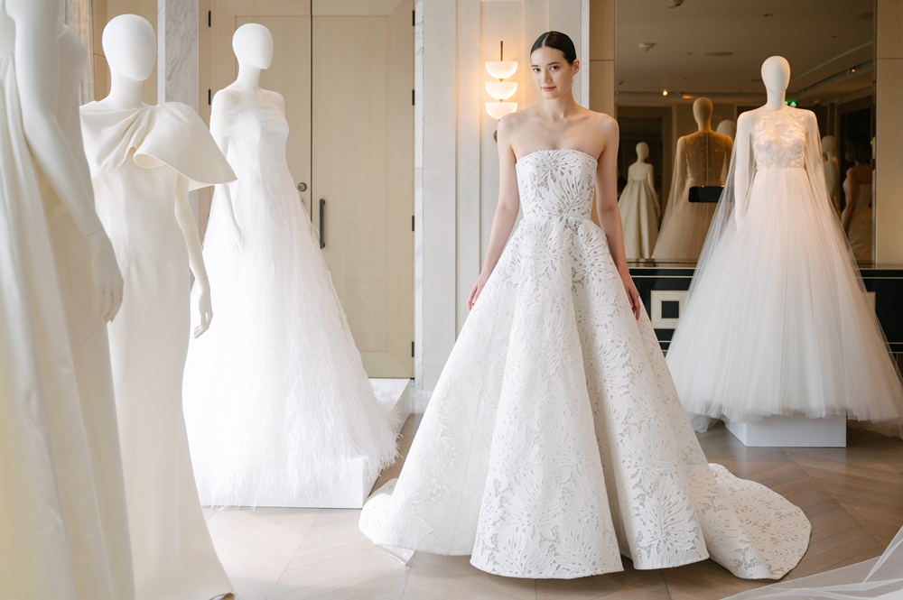 WHITE Asava 2022 Collection