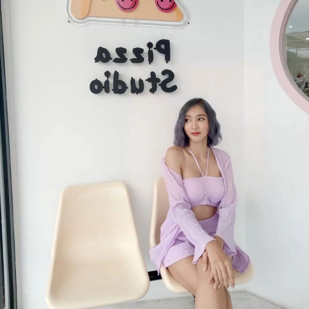 มินดา มีทรัพย์สิน