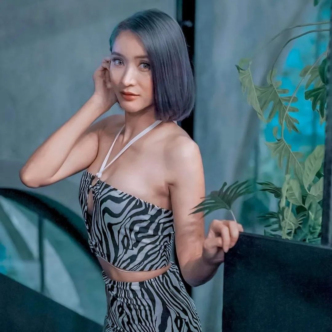 มินดา มีทรัพย์สิน