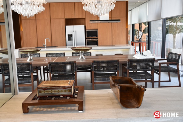 เปิด Penthouse สุดหรู ตระกูล “อิสสระ” สวยสุด วิวดีสุด