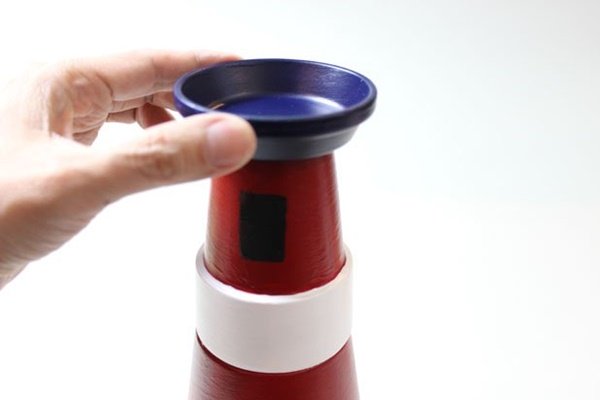 DIY ประภาคารจากกระถางต้นไม้ ของแต่งสวน ทำเองง่ายๆ