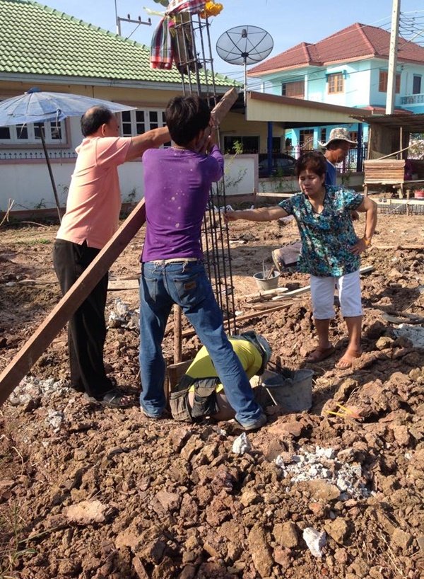 รีวิวสร้างบ้านใหม่ที่บ้านนอกเพื่อเตี่ยและแม่
