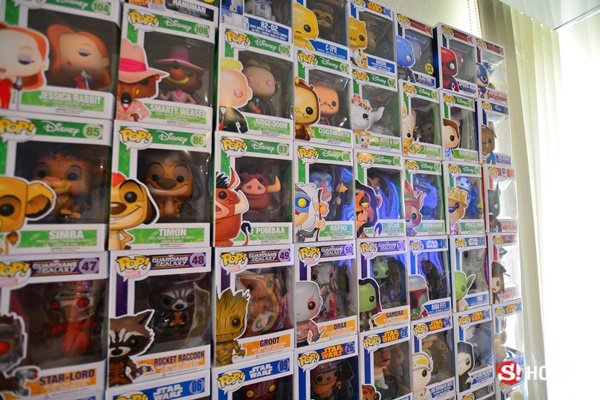 เปิด “ห้องทำงาน” โลกแห่งจินตนาการของ “คุณชายอดัม” มรวเฉลิมชาตรี ยุคล