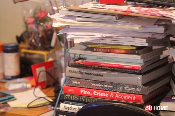 เปิด “ห้องทำงาน” โลกแห่งจินตนาการของ “คุณชายอดัม” มรวเฉลิมชาตรี ยุคล