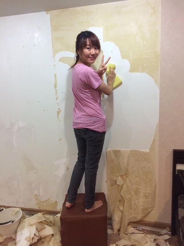 รีวิว  มาทำผนังห้องจืดๆ ให้ดูเป็น Modern Loft กันเถอะ