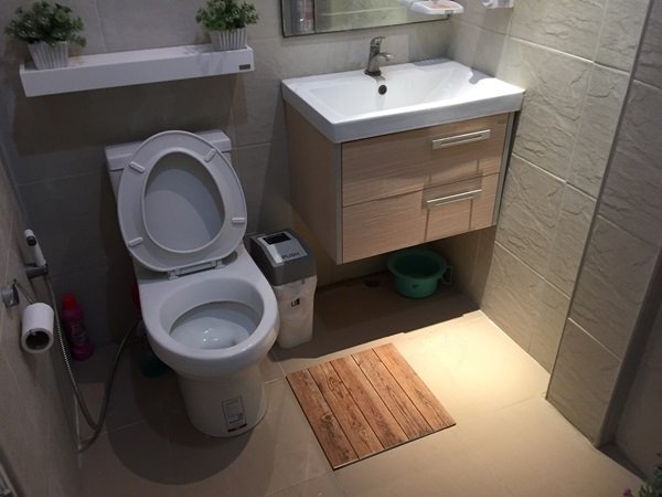 จ่ายเงินรีโนเวทไปไม่ถึง 3000 อารมณ์มันเหมือนได้ห้องน้ำใหม่ รูปเยอะมากก