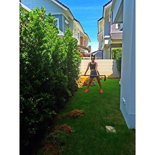 "บ้านดารา" ที่แม้จะไม่ใช่ตัวพ่อ ตัวแม่ แต่บ้านหลังใหญ่ใช้ได้เลย