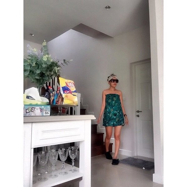 "บ้านดารา" ที่แม้จะไม่ใช่ตัวพ่อ ตัวแม่ แต่บ้านหลังใหญ่ใช้ได้เลย