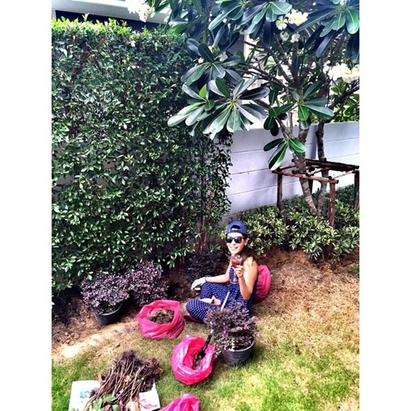 "บ้านดารา" ที่แม้จะไม่ใช่ตัวพ่อ ตัวแม่ แต่บ้านหลังใหญ่ใช้ได้เลย