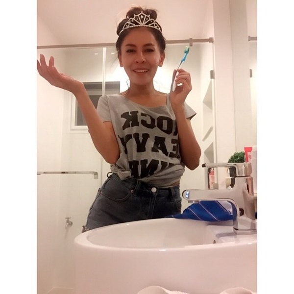 "บ้านดารา" ที่แม้จะไม่ใช่ตัวพ่อ ตัวแม่ แต่บ้านหลังใหญ่ใช้ได้เลย