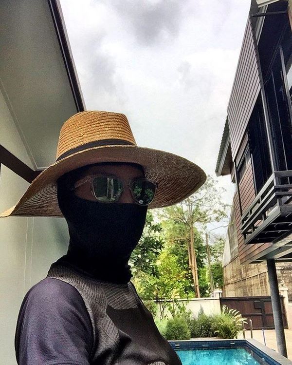 "บ้านดารา" ที่แม้จะไม่ใช่ตัวพ่อ ตัวแม่ แต่บ้านหลังใหญ่ใช้ได้เลย