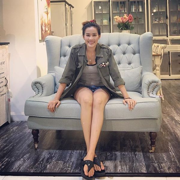 "บ้านดารา" ที่แม้จะไม่ใช่ตัวพ่อ ตัวแม่ แต่บ้านหลังใหญ่ใช้ได้เลย