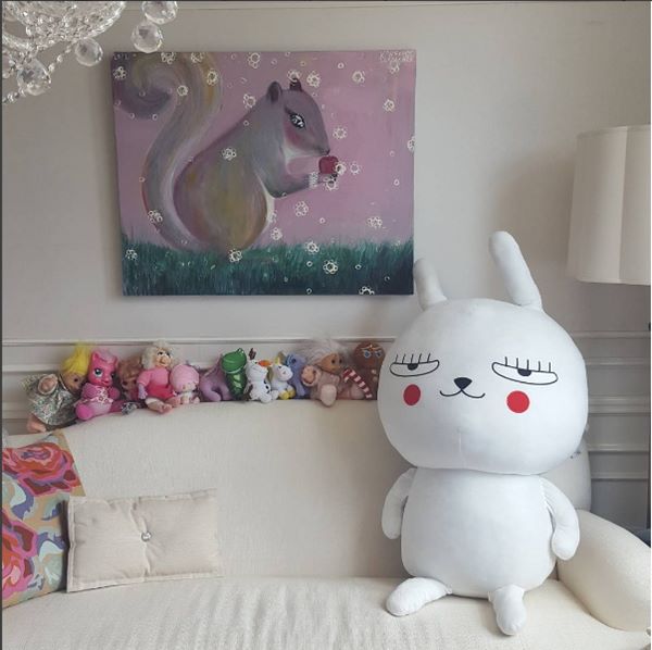 ภาพล่าสุด “คอนโดชมพู่ อารยา” ตกแต่งสีหวานผสมกลิ่นอายแบบนิทาน