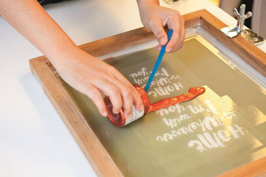 Silkscreen Printing การพิมพ์ ซิงค์ สกรีน