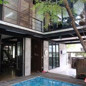 “บ้านรัศมีแข” บ้านแสนอบอุ่น สไตล์ Modern  Tropical อิงวิถีแบบบ้านคนไทย