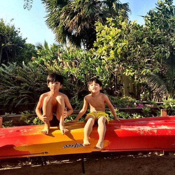 “บ้าน  3 หลังของเคน ธีรเดช” ครบทุกวิว ทะเล ภูเขา สระว่ายน้ำ