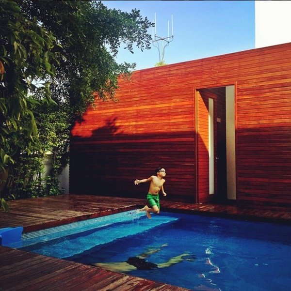 “บ้าน  3 หลังของเคน ธีรเดช” ครบทุกวิว ทะเล ภูเขา สระว่ายน้ำ