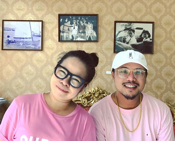 น้อมรำลึก นึกถึงพ่อ "เป็นรูปที่มีทุกบ้าน" จากบ้านดารา และเหล่าคนดัง