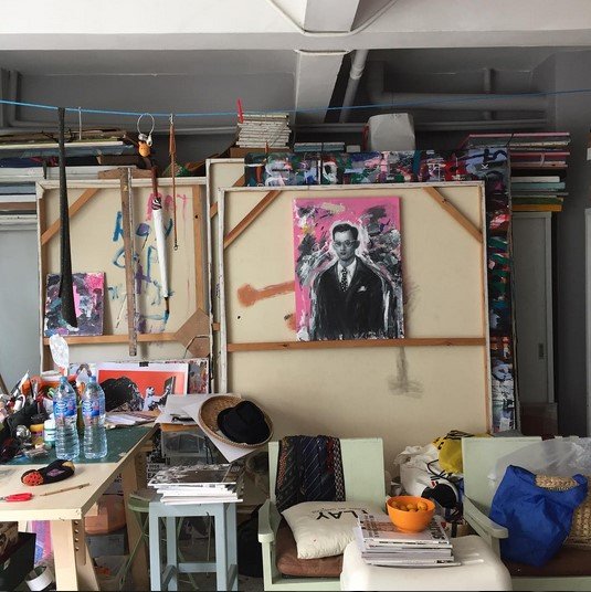 น้อมรำลึก นึกถึงพ่อ "เป็นรูปที่มีทุกบ้าน" จากบ้านดารา และเหล่าคนดัง