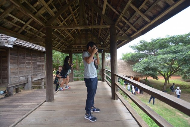 เฮือนนางสาหร่าย "บ้านคำแก้ว" เจ้าแม่นาคี สถาปัตยกรรมอีสานอันงดงาม