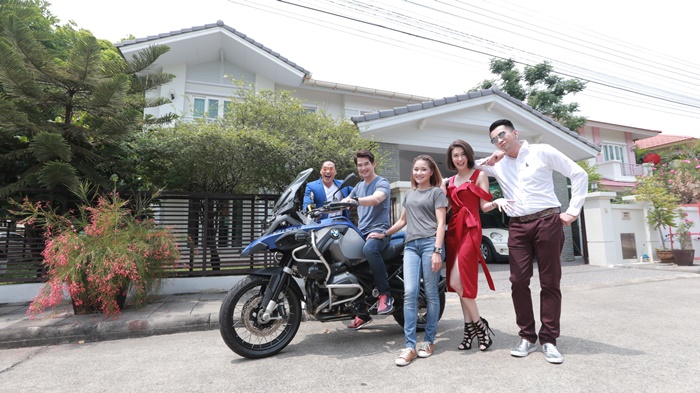 เปิด “บ้านลิฟท์ สุพจน์” บ้านแสนอบอุ่นของครอบครัว
