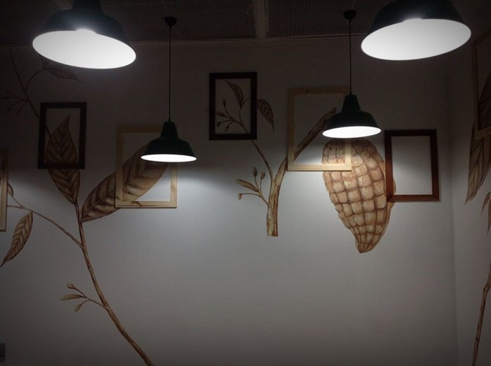 เปลี่ยนผนังบ้านราคา 10 ล้านเป็นผืนผ้าใบ ยกทะเล ทุ่งนาไทย ทุ่งลาเวนเดอร์ มาไว้รวมกัน