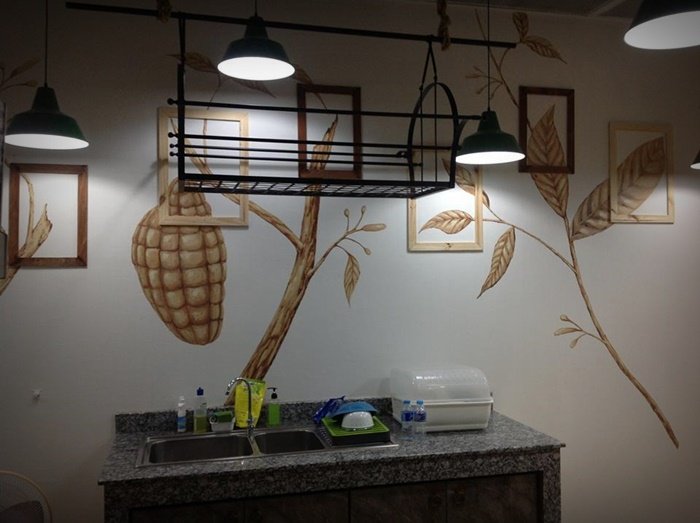 เปลี่ยนผนังบ้านราคา 10 ล้านเป็นผืนผ้าใบ ยกทะเล ทุ่งนาไทย ทุ่งลาเวนเดอร์ มาไว้รวมกัน