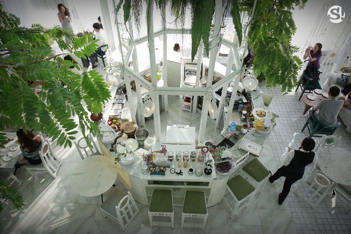 “Organika House” ความฝัน หัวใจ ในเรือนกระจก และบันไดวน ของ “ศรีริต้า เจนเซ่น”