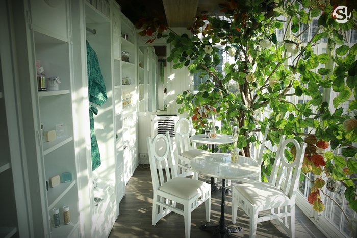 “Organika House” ความฝัน หัวใจ ในเรือนกระจก และบันไดวน ของ “ศรีริต้า เจนเซ่น”