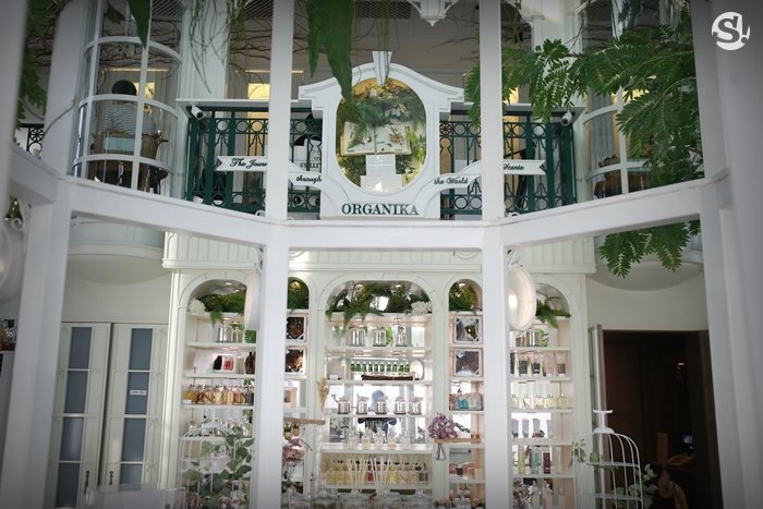 “Organika House” ความฝัน หัวใจ ในเรือนกระจก และบันไดวน ของ “ศรีริต้า เจนเซ่น”