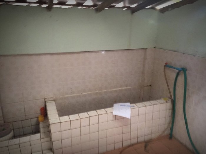 แบ่งปันประสบการณ์ รีโนเวทห้องน้ำอายุ 30 ปี ให้กลายเป็นห้องน้ำใหม่ไฉไลกว่าเดิม