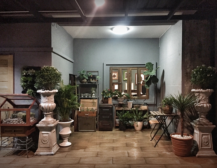 สวนบ้าน “กิก ดนัย” มุมเท่ของบ้านที่เกิดจากการผสมต้นไม้ และเฟอร์นิเจอร์ให้เข้ากัน