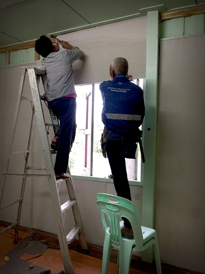 ครูสอนศิลปะชุบชีวิต “ห้องนอนบ้านพักครู”อายุ 40 ปี เป็นห้องนอนสไตล์เรียบเท่ ใช้งบแค่ 7 พัน