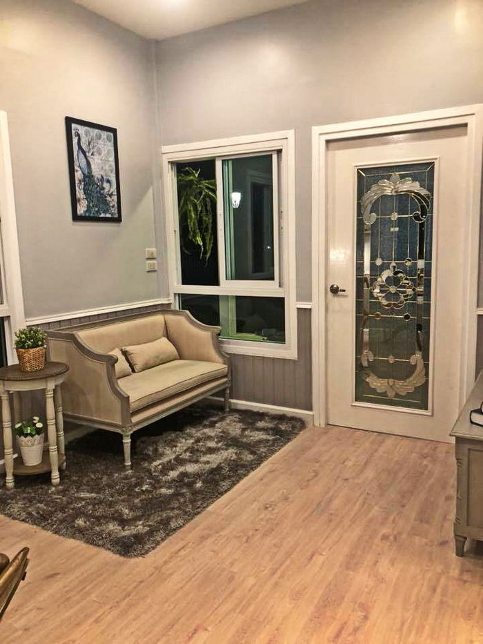 บ้านคอทเทจขนาดกะทัดรัด ตกแต่งสุดหรู แฝงความสวยงามมีเอกลักษณ์