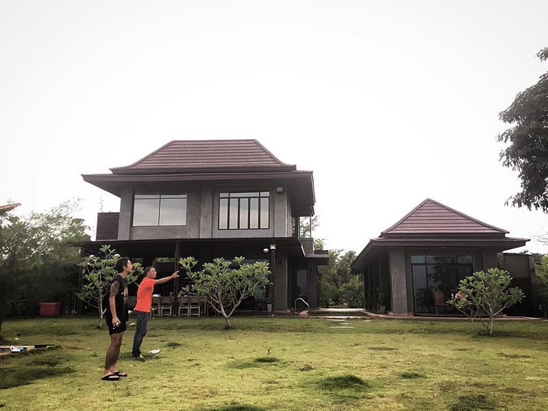 บ้าน 3 หลัง 3 จังหวัดของผู้ชายดื้อเพราะความเชื่อ “ตูน บอดี้สแลม”