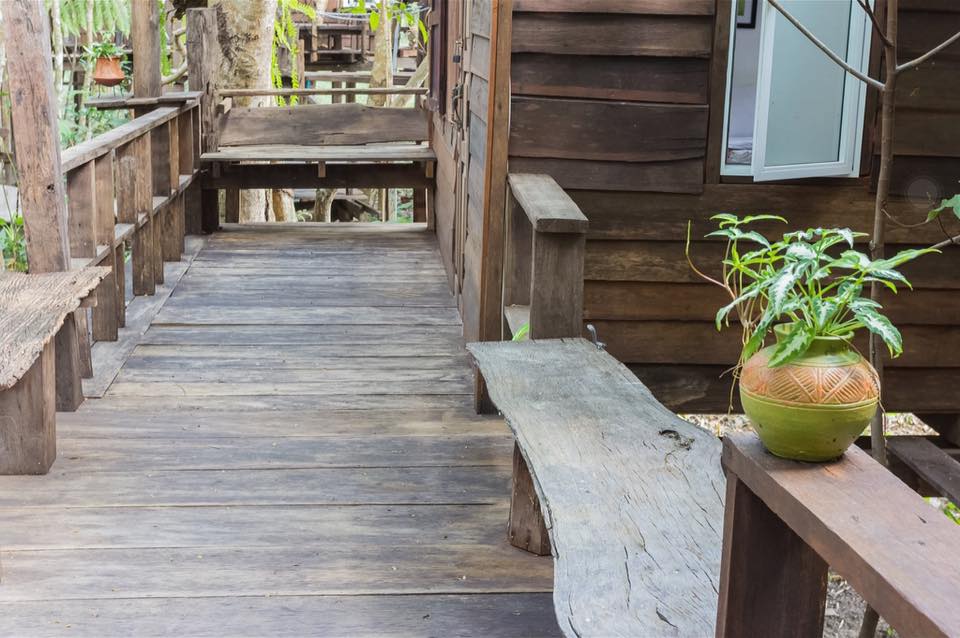 7 บ้านไม้ยกพื้นใต้ถุนสูง แบบไทยโบราณ บรรยากาศร่มรื่น