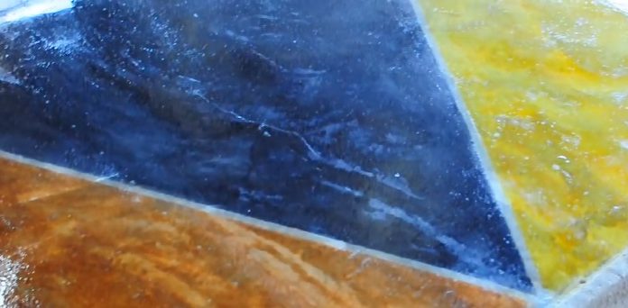 ไม่ง้อกระเบื้อง DIY “ทาสีพื้นบ้านคอนกรีต” เปลี่ยนพื้นสีปูนให้สวยปัง ทำได้เองแบบไม่ต้องจ้างช่าง