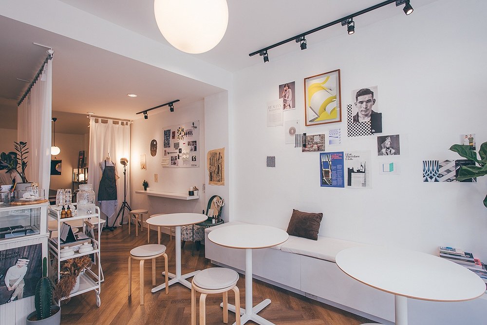 Paperplates Creative Studio  Cafe ดื่มกาแฟพร้อมแชร์ไอเดียดีไซน์ในบรรยากาศโฮมมี่