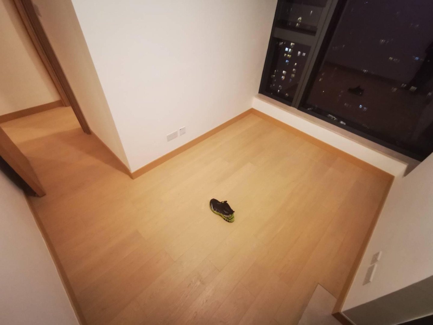 รีวิว​แชร์​ประสบการณ์​ซื้อคอนโด​ 50 กว่าล้านบาทในฮ่องกง​ หรูจนน้ำตาไหล​