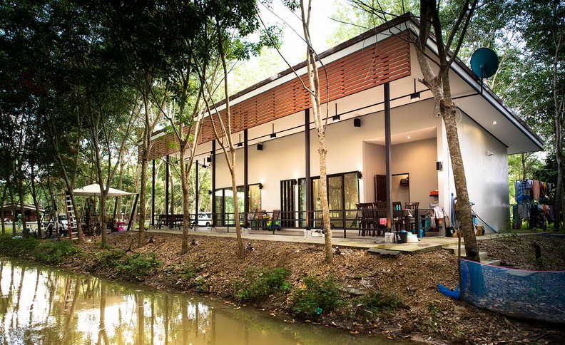 ไปชม “บ้านสวนริมน้ำ” เพื่อการพักผ่อนในวันหยุด บรรยากาศร่มรื่น ใกล้ชิดธรรมชาติ