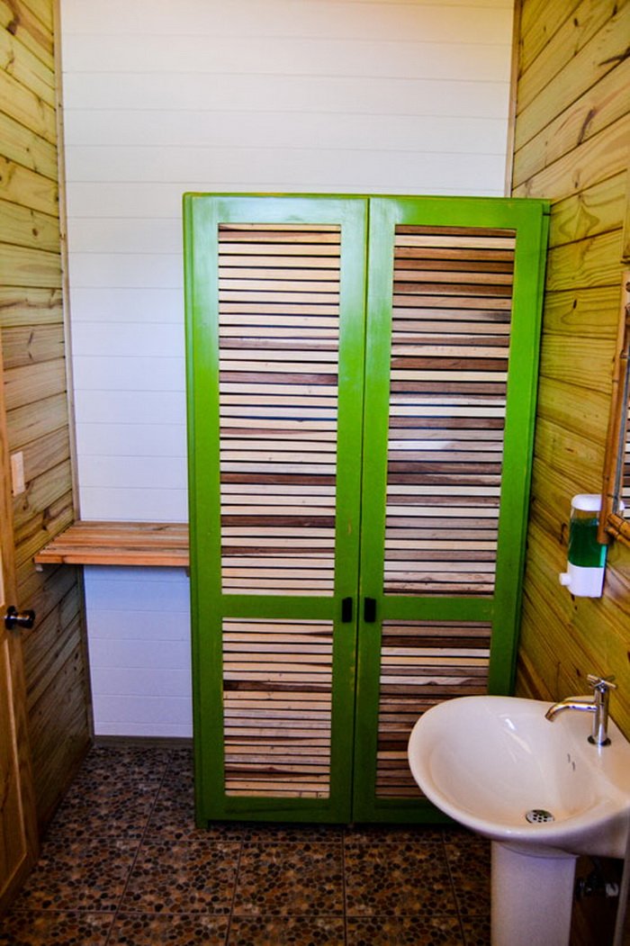 บ้านไม้สไตล์รัสติค ขัดเงาสวยโดดเด่น เน้นโชว์พื้นผิวไม้ พร้อมพื้นที่พักผ่อนสุดกว้างขวาง ดีไซน์เป็นเอกลักษณ์