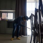 “เต๋า ภูศิลป์” เปิดบ้านทำรายการ “วันแจ๋วแจ๋ว” ชวนเพื่อนมาทำความสะอาดบ้านตัวเอง