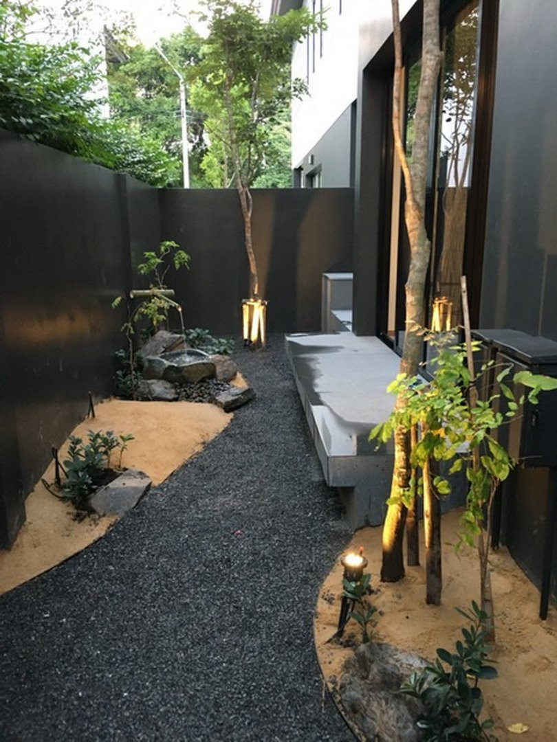 เปลี่ยนพื้นที่ข้างบ้านให้กลายเป็น “สวนสไตล์ญี่ปุ่น” ชื่นใจไปกับบรรยากาศที่สงบและร่มรื่น