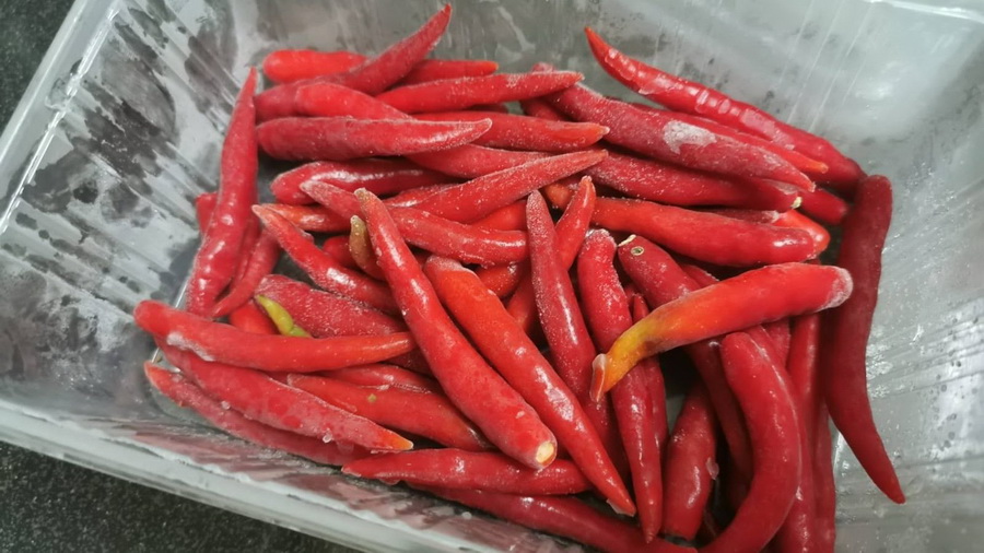 แชร์เคล็ดลับ “วิธีเก็บพริกไว้ทานได้ทั้งปี” ไม่เน่า ไม่เสีย และคงรสชาติเดิม