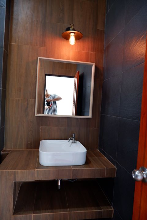 บ้านชั้นเดียวสไตล์โมเดิร์นลอฟท์ 3 ห้องนอน 3 ห้องน้ำ ตกแต่งภายในแบบเรียบง่ายพื้นที่ใช้สอย 163 ตรม