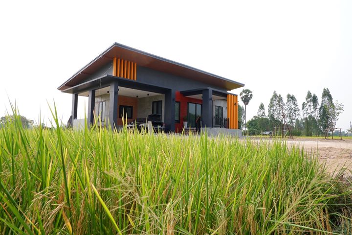 บ้านชั้นเดียวสไตล์โมเดิร์นลอฟท์ 3 ห้องนอน 3 ห้องน้ำ ตกแต่งภายในแบบเรียบง่ายพื้นที่ใช้สอย 163 ตรม