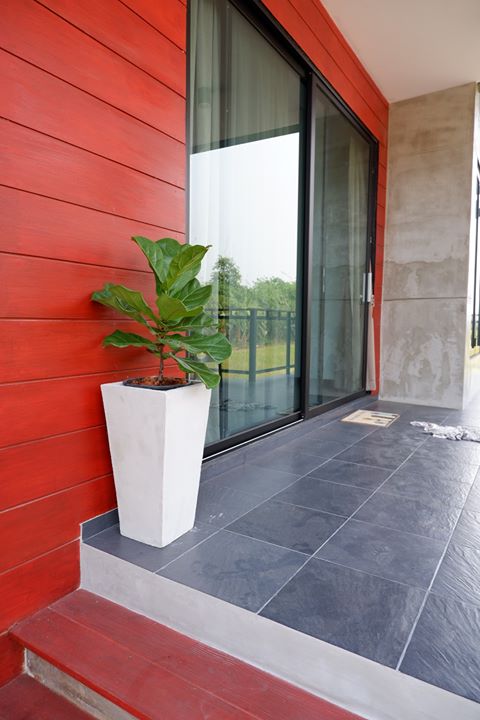 บ้านชั้นเดียวสไตล์โมเดิร์นลอฟท์ 3 ห้องนอน 3 ห้องน้ำ ตกแต่งภายในแบบเรียบง่ายพื้นที่ใช้สอย 163 ตรม