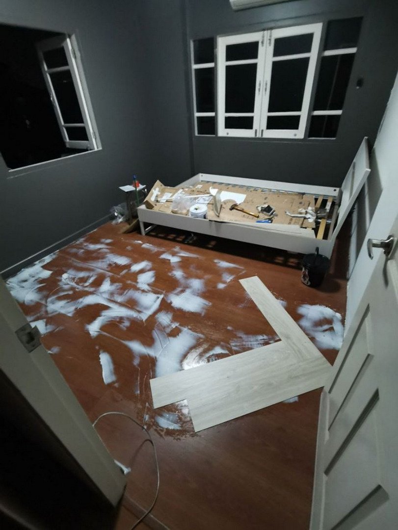 พาชม “รีโนเวทห้องนอนด้วยงบสามหมื่นกว่าบาท” จากห้องเรียบๆ เป็นห้องหรูหรามีสไตล์